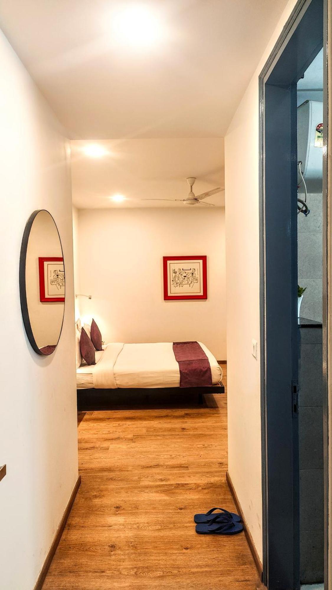 Mavens White Artemis Hospital Road Sector 52 Gurgaon Hotel ภายนอก รูปภาพ
