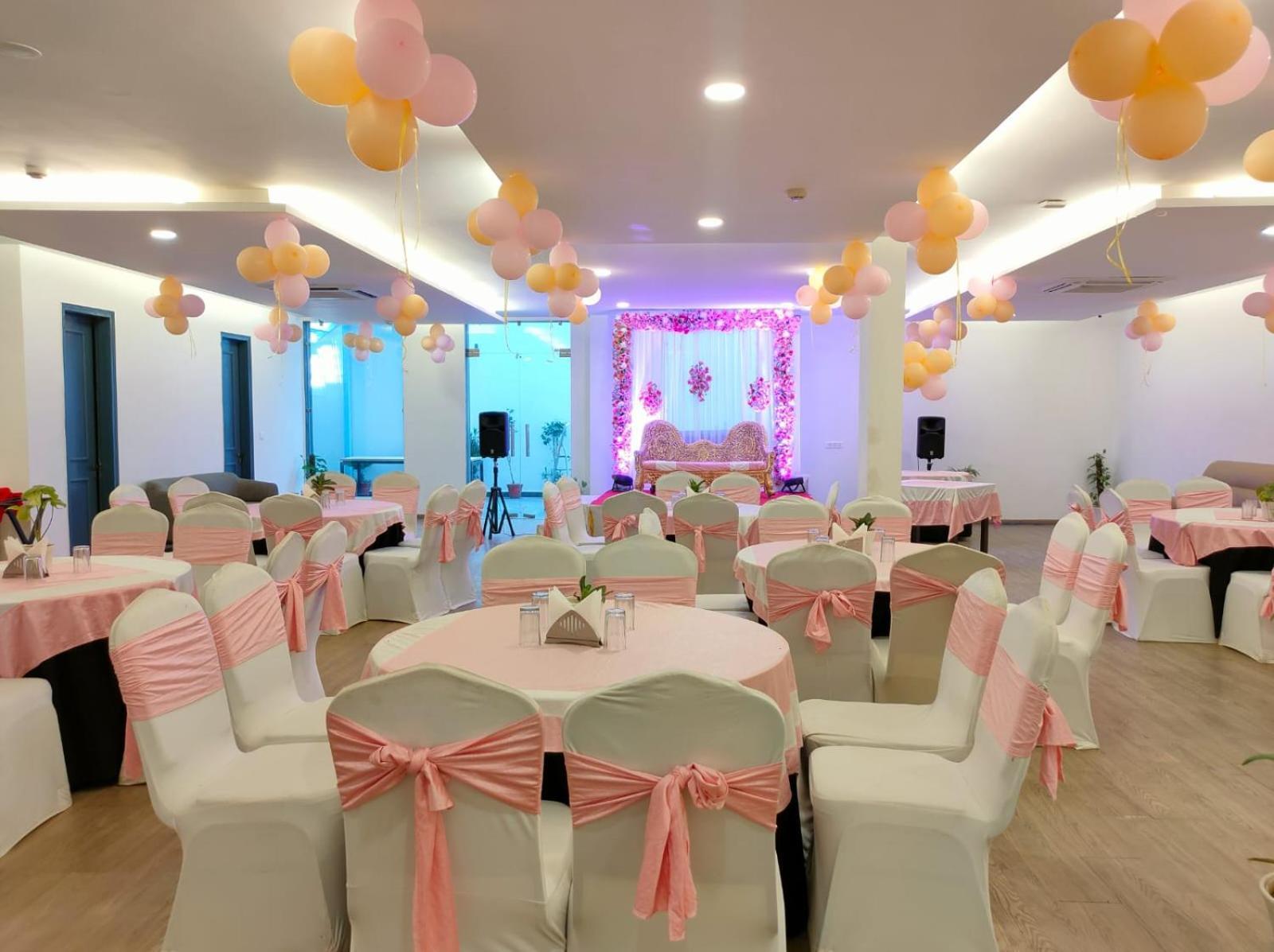 Mavens White Artemis Hospital Road Sector 52 Gurgaon Hotel ภายนอก รูปภาพ
