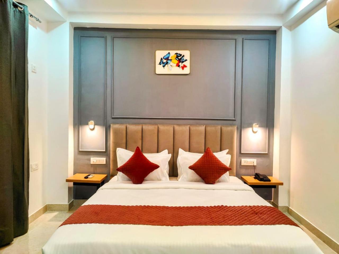 Mavens White Artemis Hospital Road Sector 52 Gurgaon Hotel ภายนอก รูปภาพ